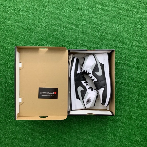 🐼*NEW* Air Jordan 1 Mid “White Shadow” (Sz 9.5) - Picture 8 of 10